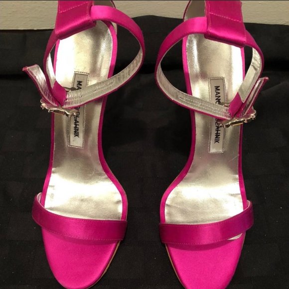 Manolo Blahnik Eufida Pink Sandal Crystal Buckle - Picture 4 of 7